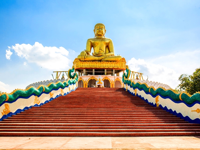 วัดจอมปราสาท